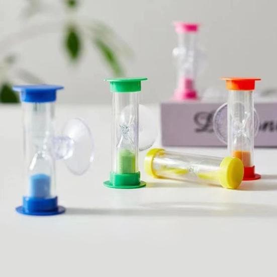 Hourglass Timer 3 Minute Hourglass Sand Timer with Suction Cup Durable Sandglass for Kids Games Classroom yellow