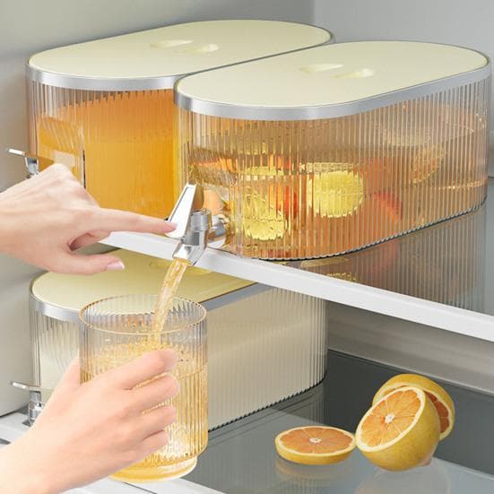 5.3L Fridge Cold Kettle Large Capacity with Faucet Heat And Cold Resistant Leakproof Food Grade Easy light green